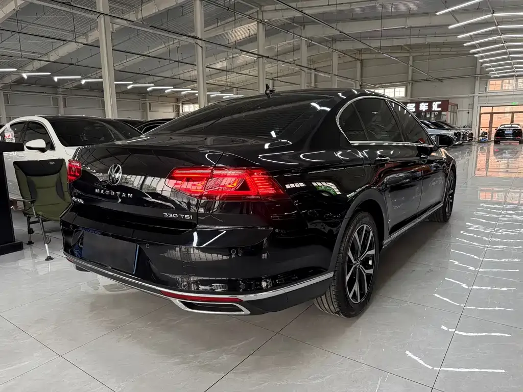 Volkswagen Magotan 2021 из CN, фото 4