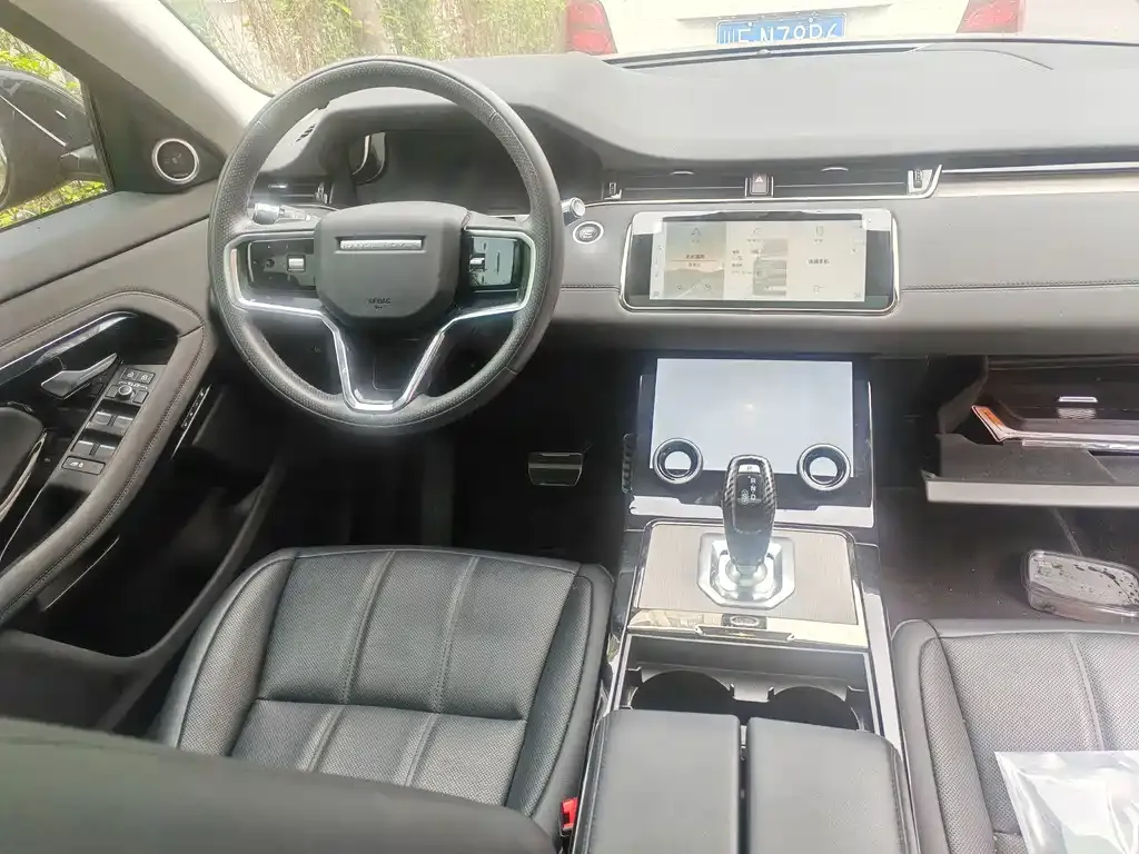 Land Rover Evoque — фото 9