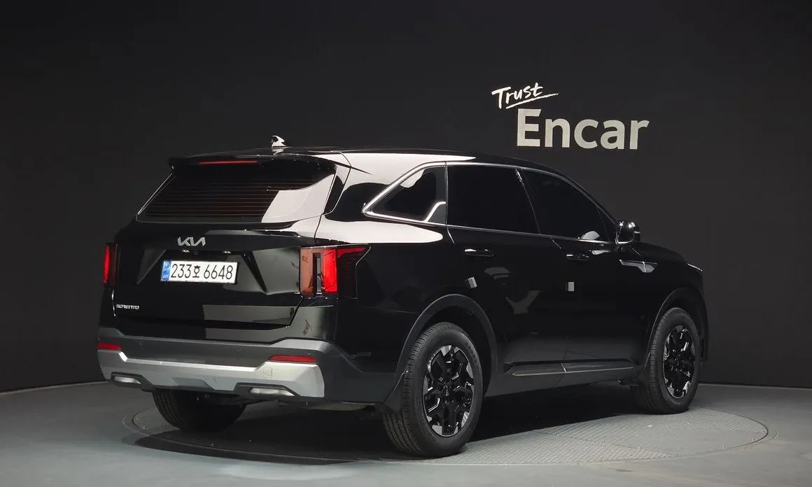 Kia Sorento — фото 4