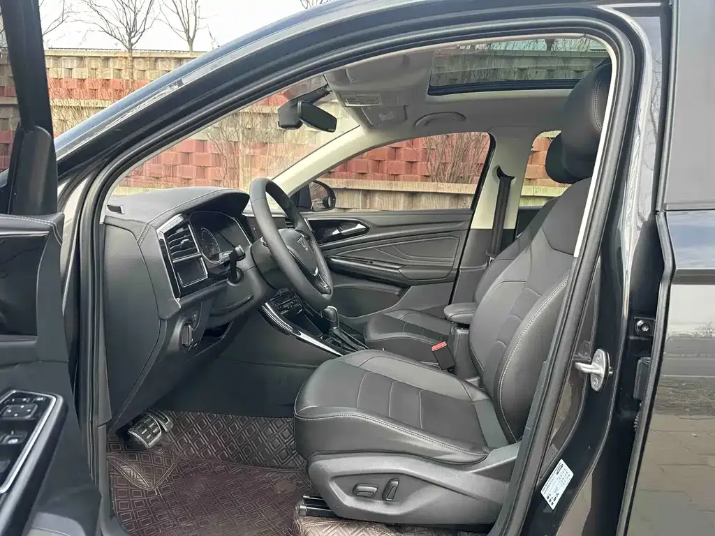 Jetta VS7 2021 из CN, фото 2