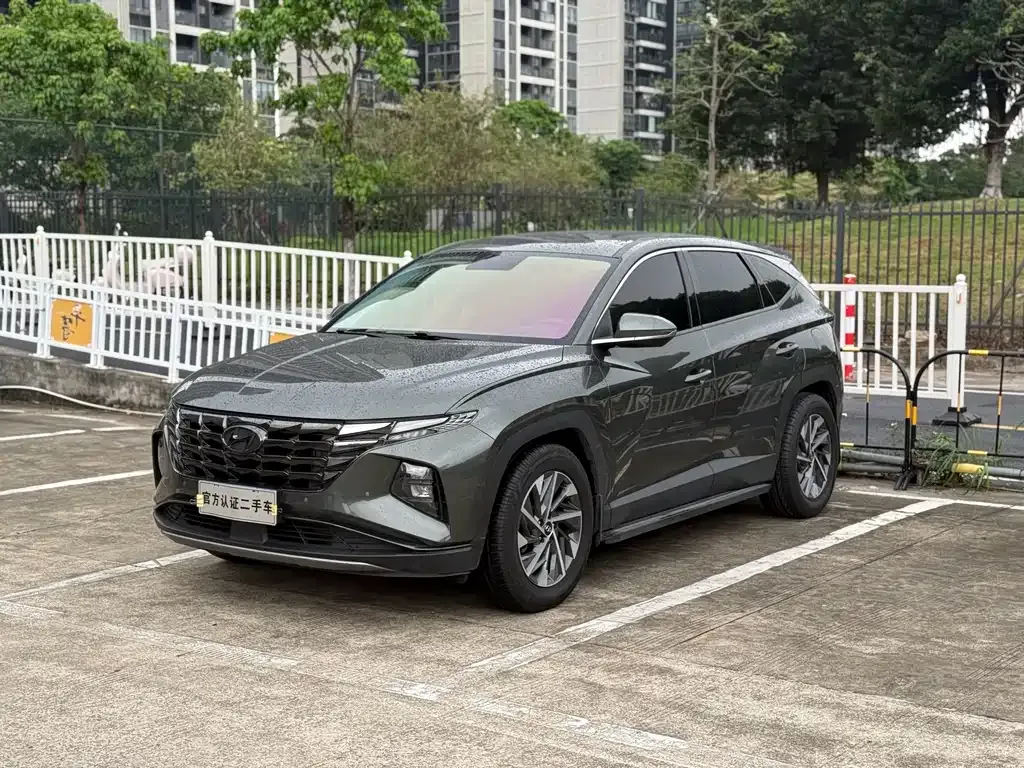 Hyundai Tucson — фото 1