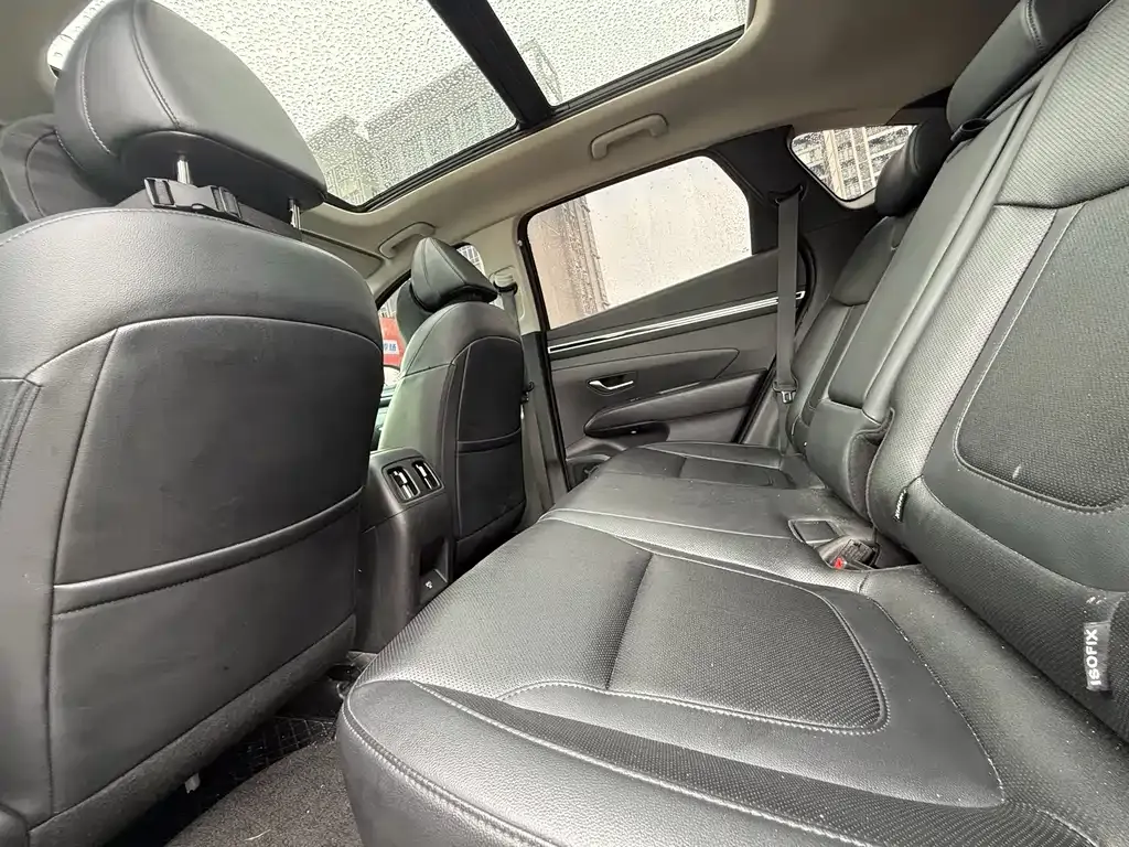 Hyundai Tucson — фото 9