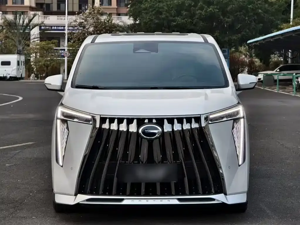 GAC Motor Trumpchi M8 — фото 3