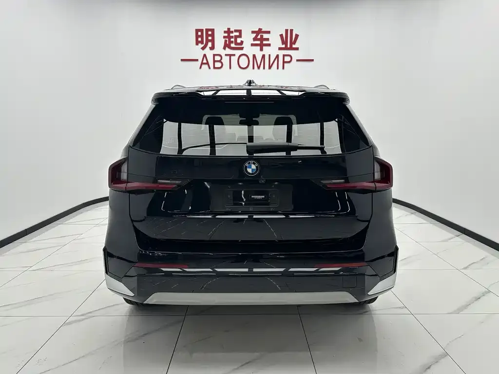 BMW X1 — фото 2