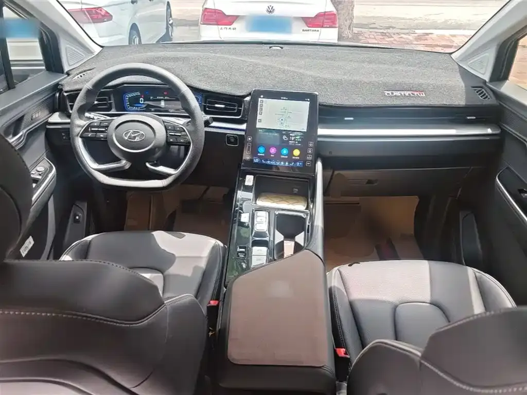 Hyundai Custo — фото 10