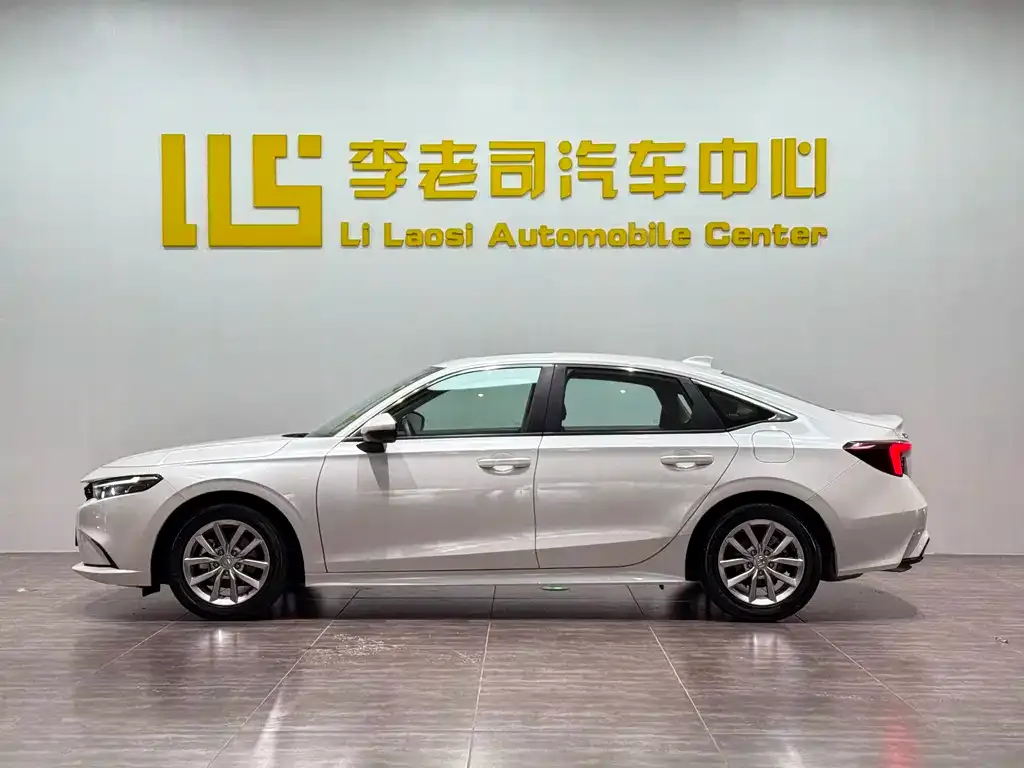 Honda Integra 2023 из CN, фото 4