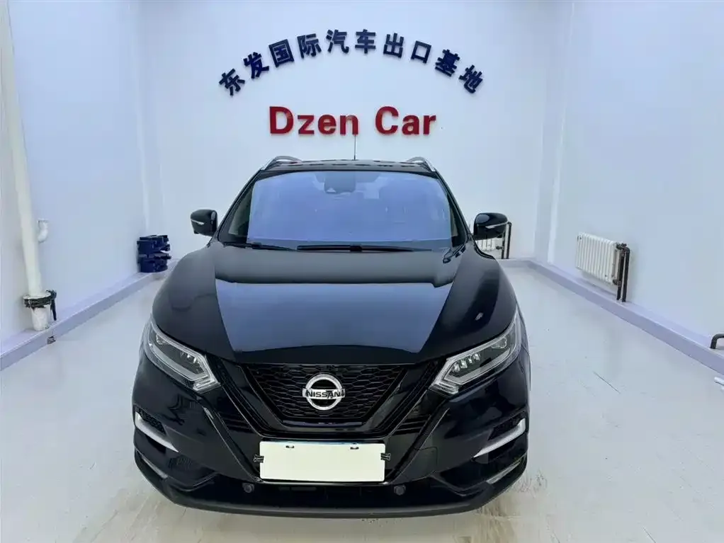 Nissan Qashqai — фото 1