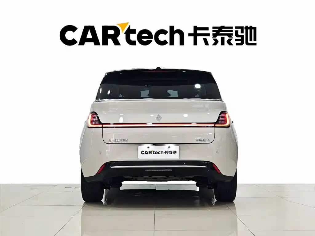 Baojun Yunduo — фото 2