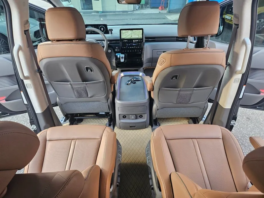 Hyundai Staria — фото 4