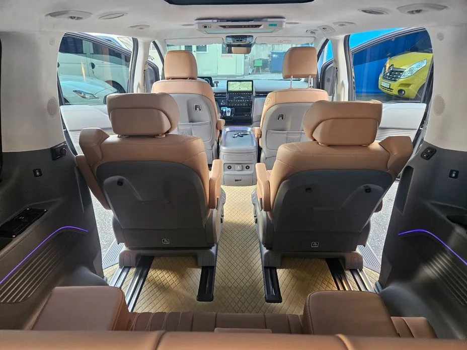 Hyundai Staria — фото 2