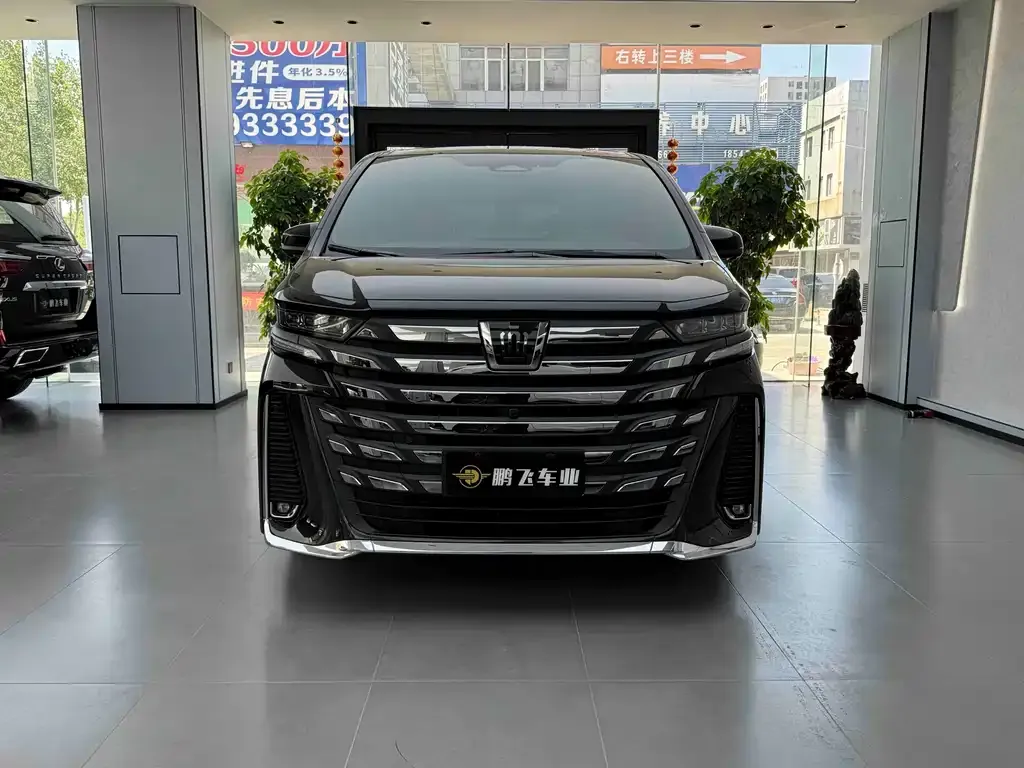 Toyota Vellfire — фото 6