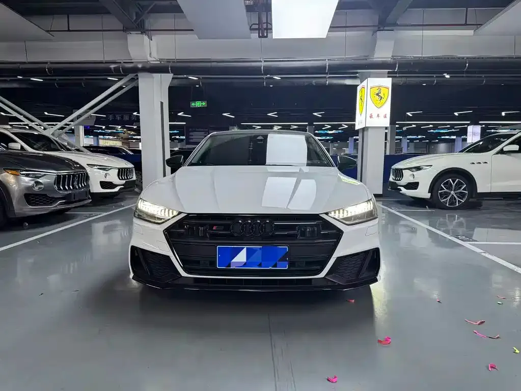 Audi A7 2021 из CN, фото 5
