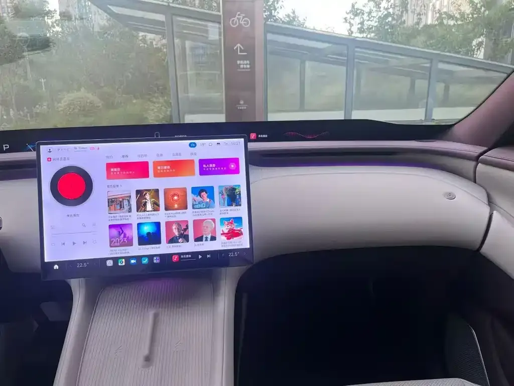 Xiaomi YU7 2025 из CN, фото 2