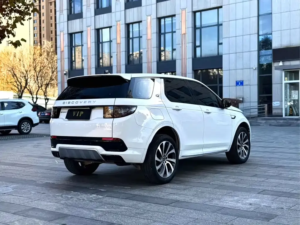 Land Rover Discovery Sport — фото 6