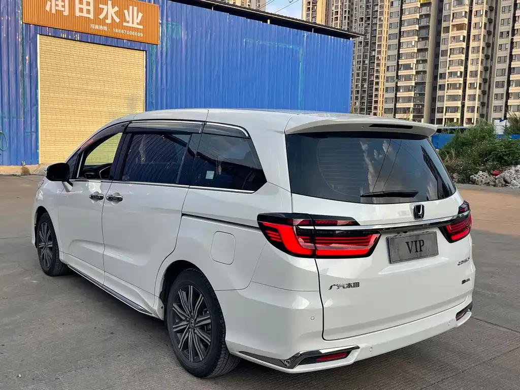 Honda Odyssey 2024 из CN, фото 5