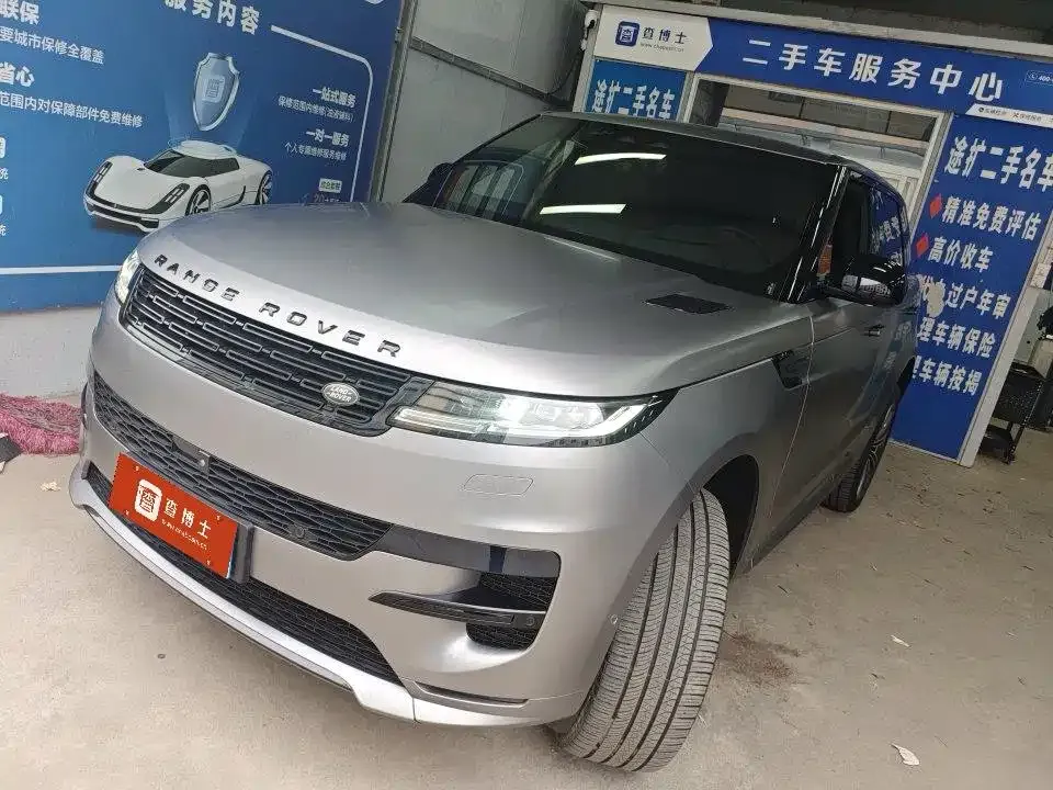 Land Rover Sport — фото 1