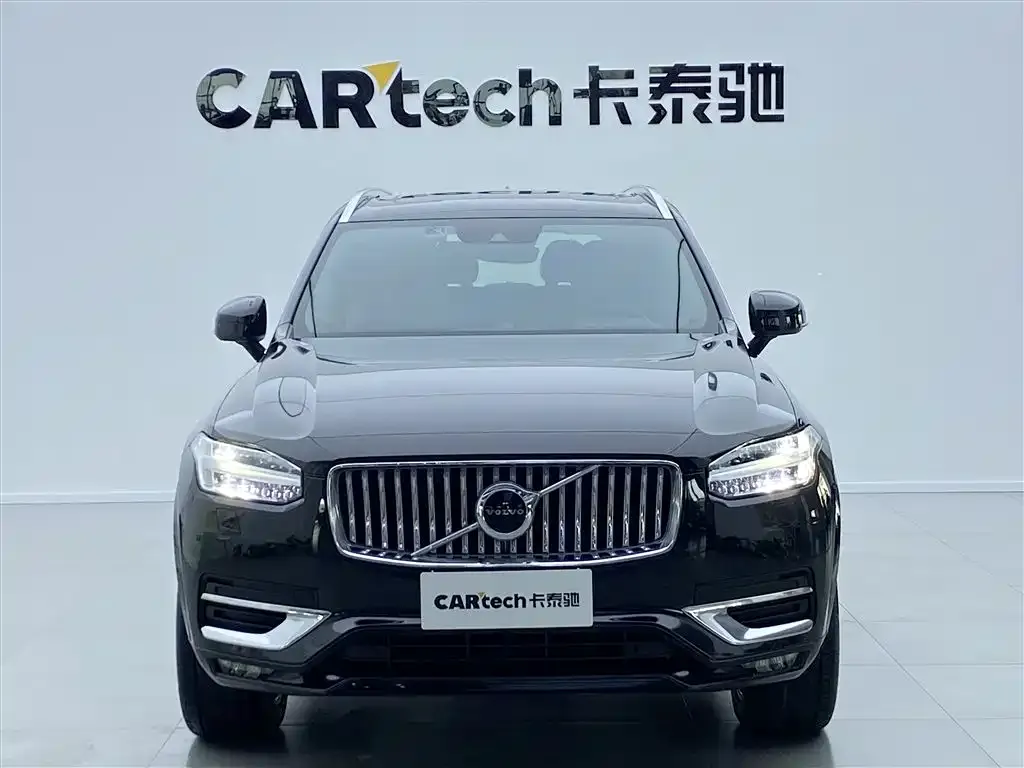 Volvo XC90 — фото 5