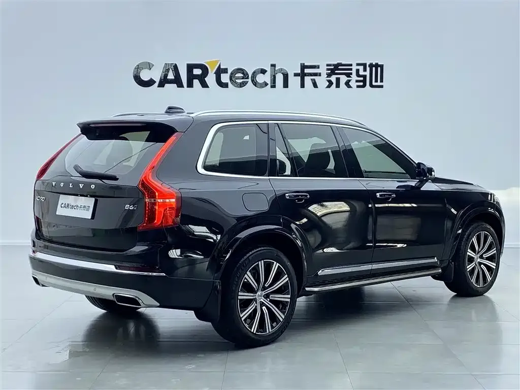 Volvo XC90 — фото 6