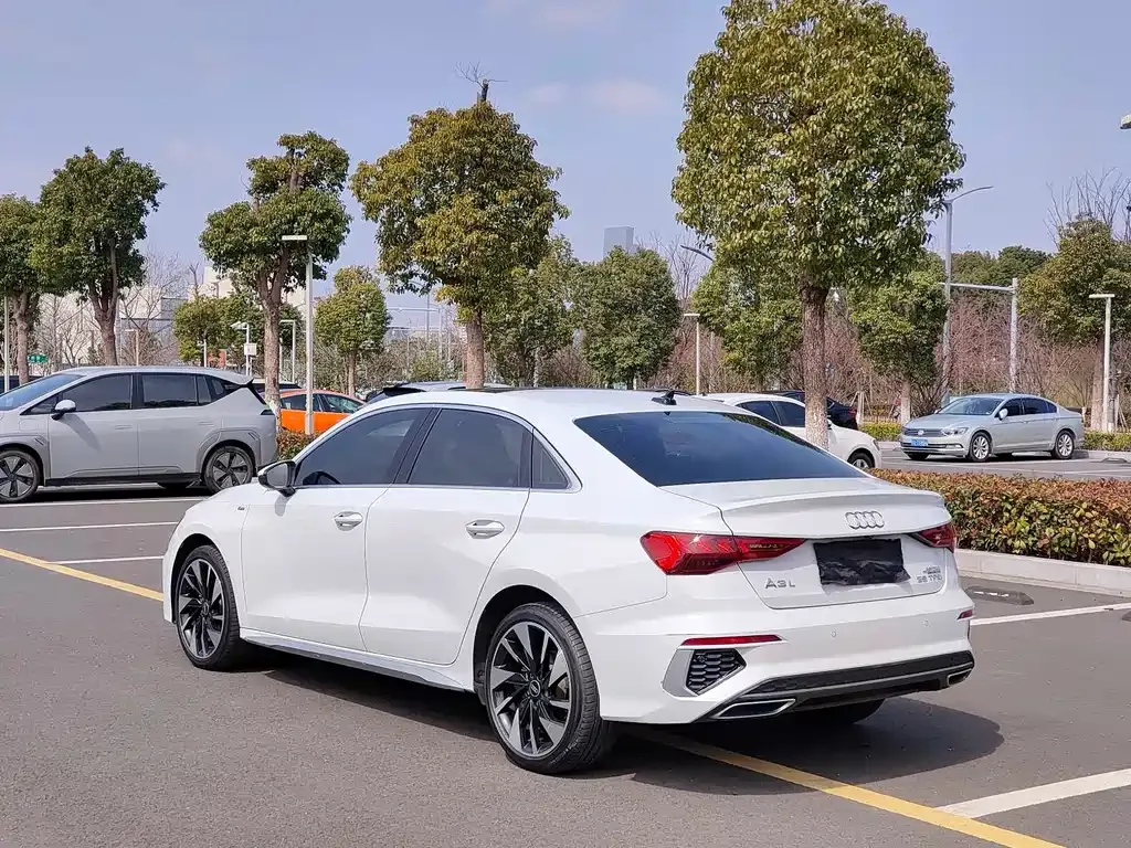 Audi A3 — фото 5