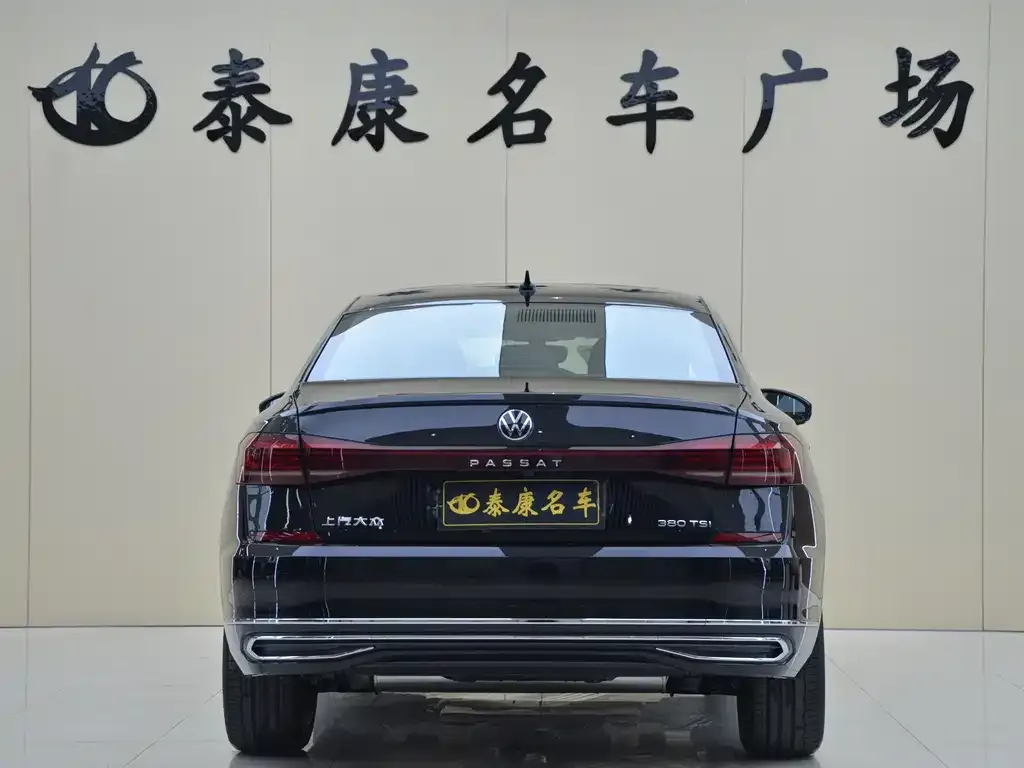 Volkswagen Passat — фото 2