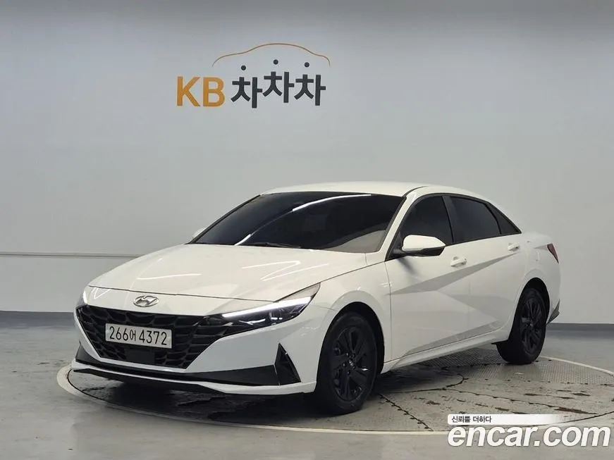 Hyundai AVANTE — фото 1