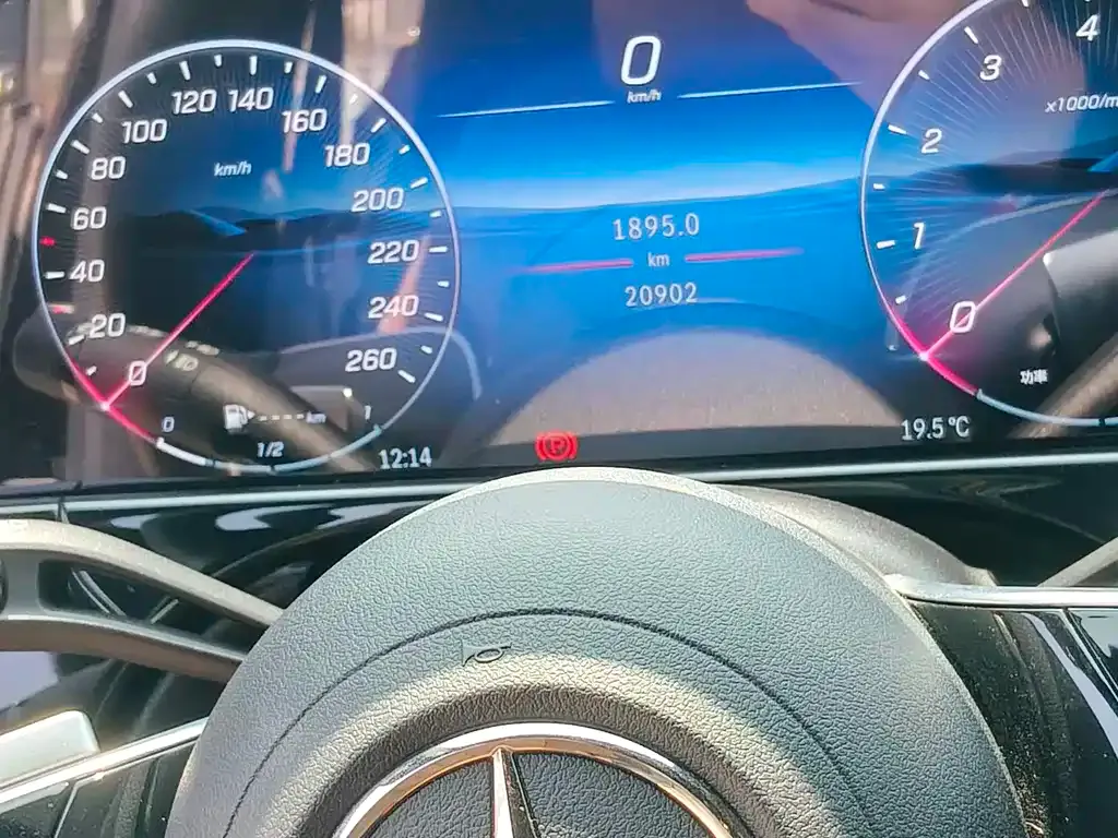 Mercedes-Benz E-Class 2024 из CN, фото 3