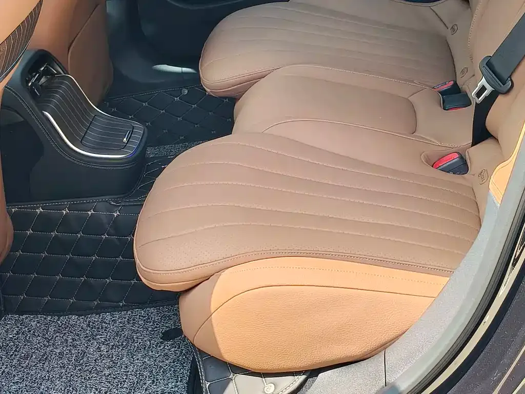 Mercedes-Benz E-Class 2024 из CN, фото 6