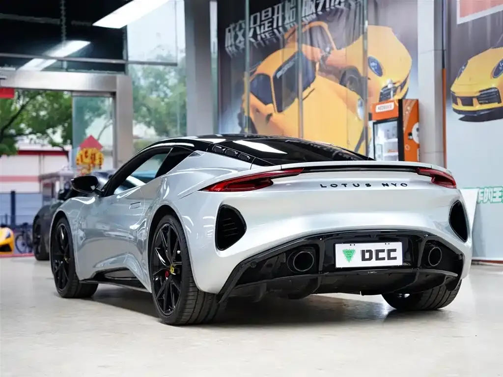 Lotus Emira 2024 из CN, фото 7