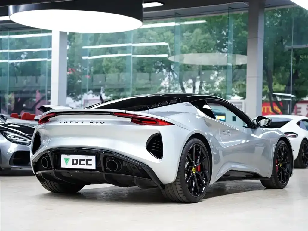 Lotus Emira 2024 из CN, фото 4