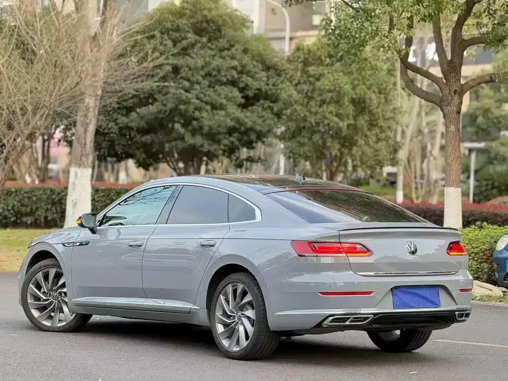 Volkswagen CC — фото 6