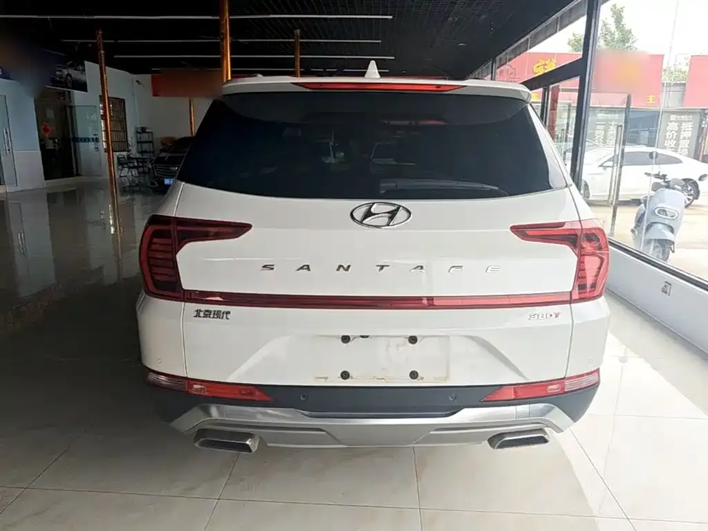 Hyundai Santa Fe 2023 из CN, фото 3