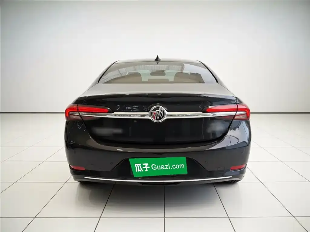 Buick LaCrosse 2022 из CN, фото 2