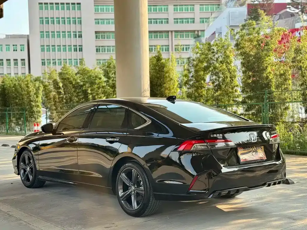 Honda Inspire 2023 из CN, фото 5