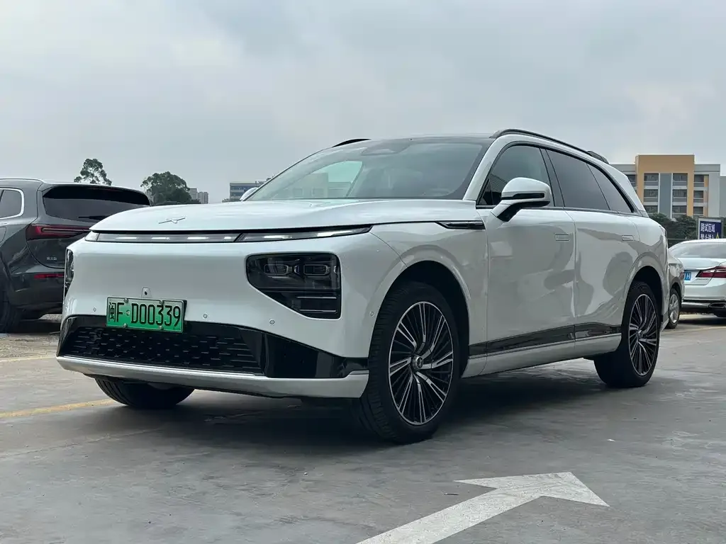 XPeng G9
