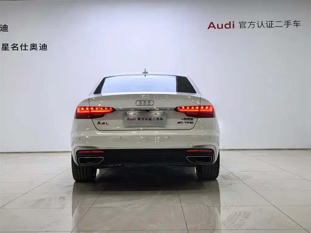 Audi A4L — фото 5