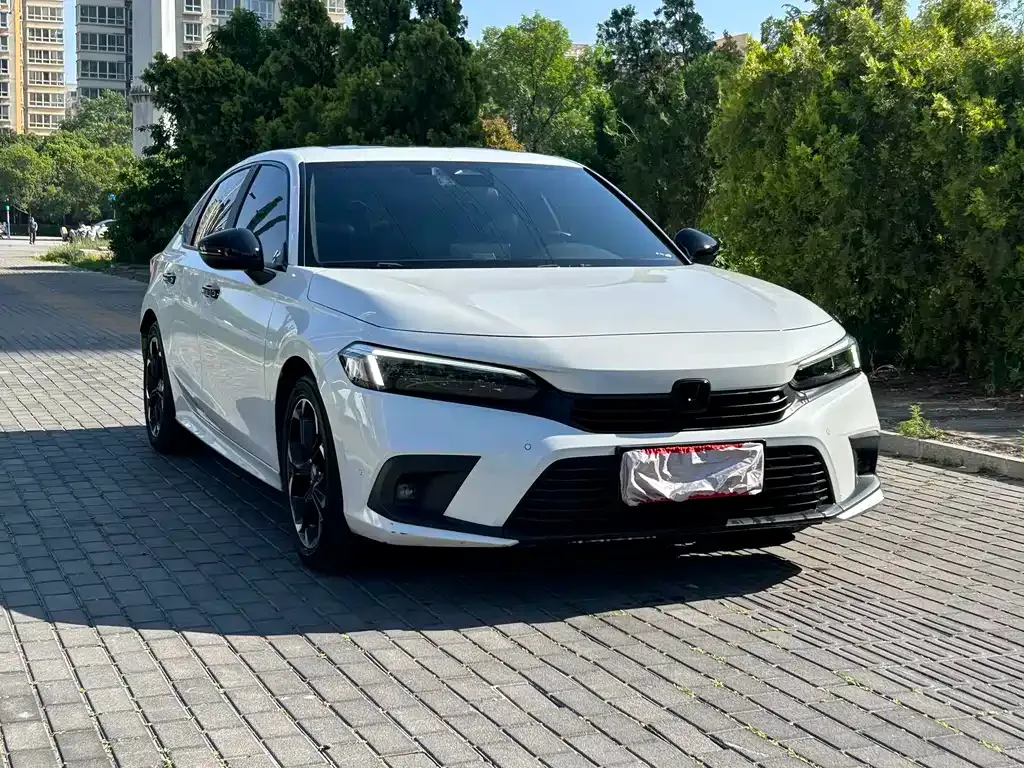Honda Civic — фото 10