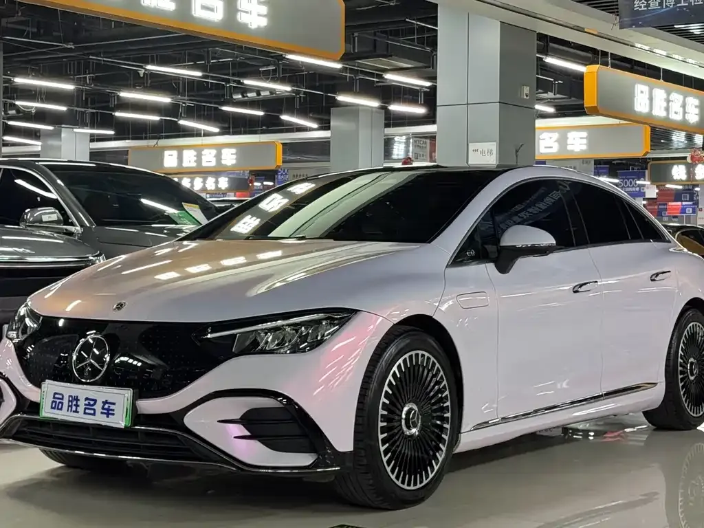 Mercedes-Benz EQE