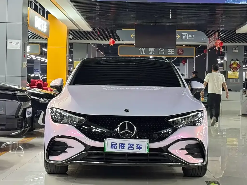 Mercedes-Benz EQE 2023 из CN, фото 4