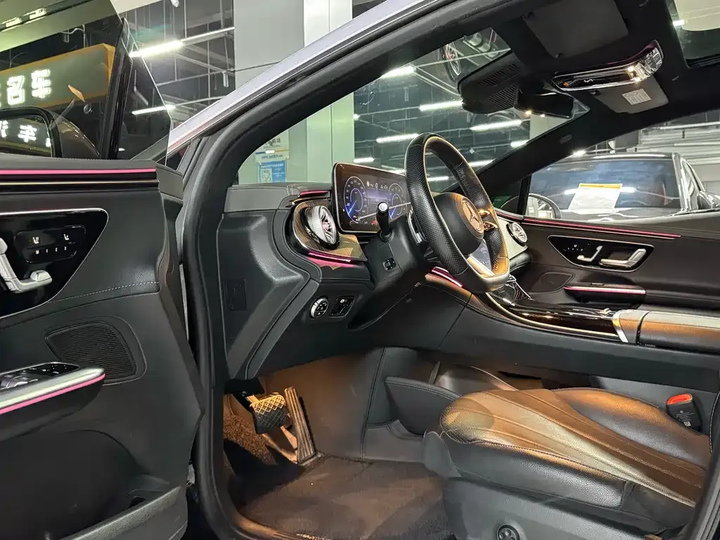 Mercedes-Benz EQE 2023 из CN, фото 10