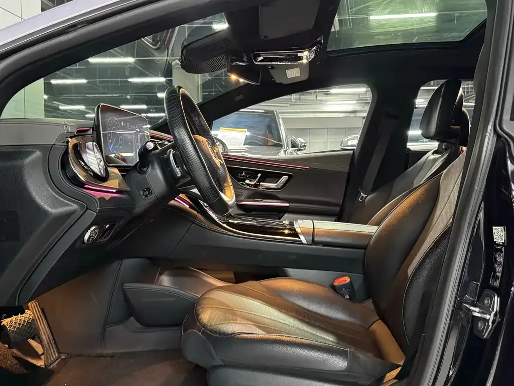 Mercedes-Benz EQE 2023 из CN, фото 2