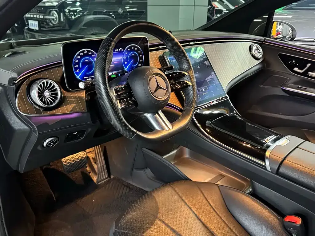 Mercedes-Benz EQE 2023 из CN, фото 6