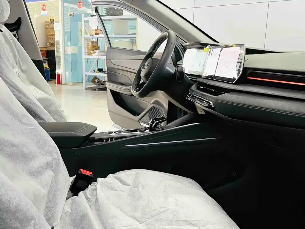 Geely Binrui 2026 из CN, фото 8