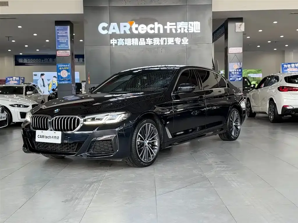 BMW 5 Series — фото 1