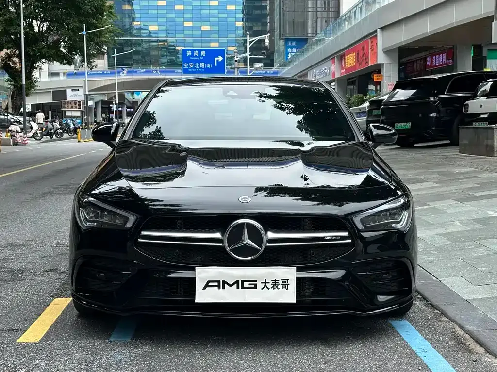 Mercedes-Benz CLA AMG — фото 7