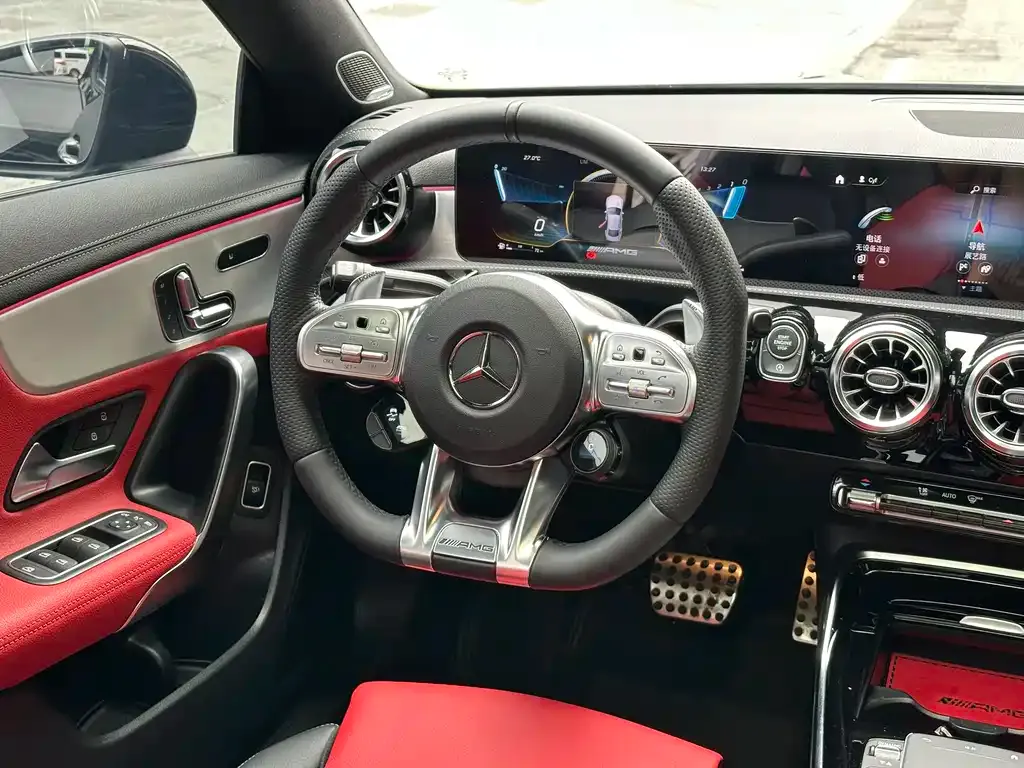 Mercedes-Benz CLA AMG — фото 3
