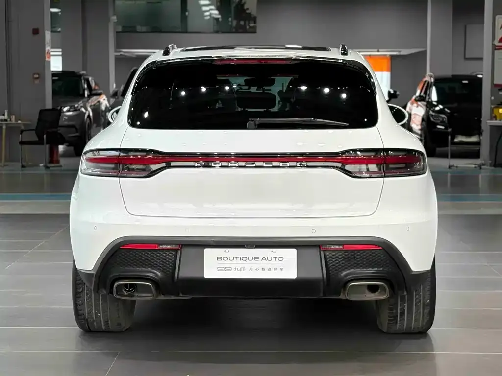 Porsche Macan — фото 10