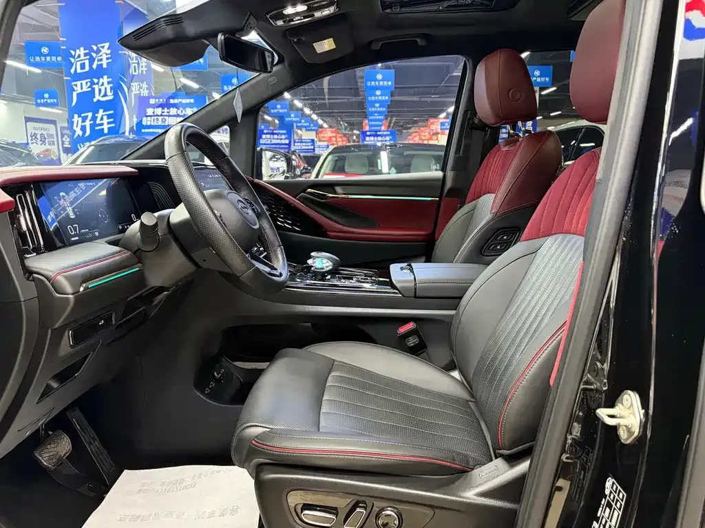 GAC Motor Trumpchi M8 — фото 8