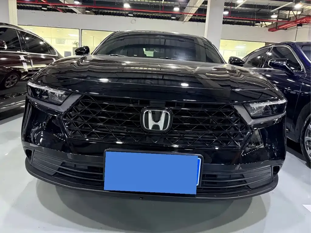 Honda Accord — фото 6