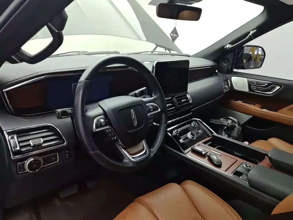 Lincoln Navigator 2022 из CN, фото 8