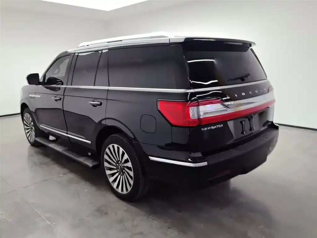Lincoln Navigator 2022 из CN, фото 3